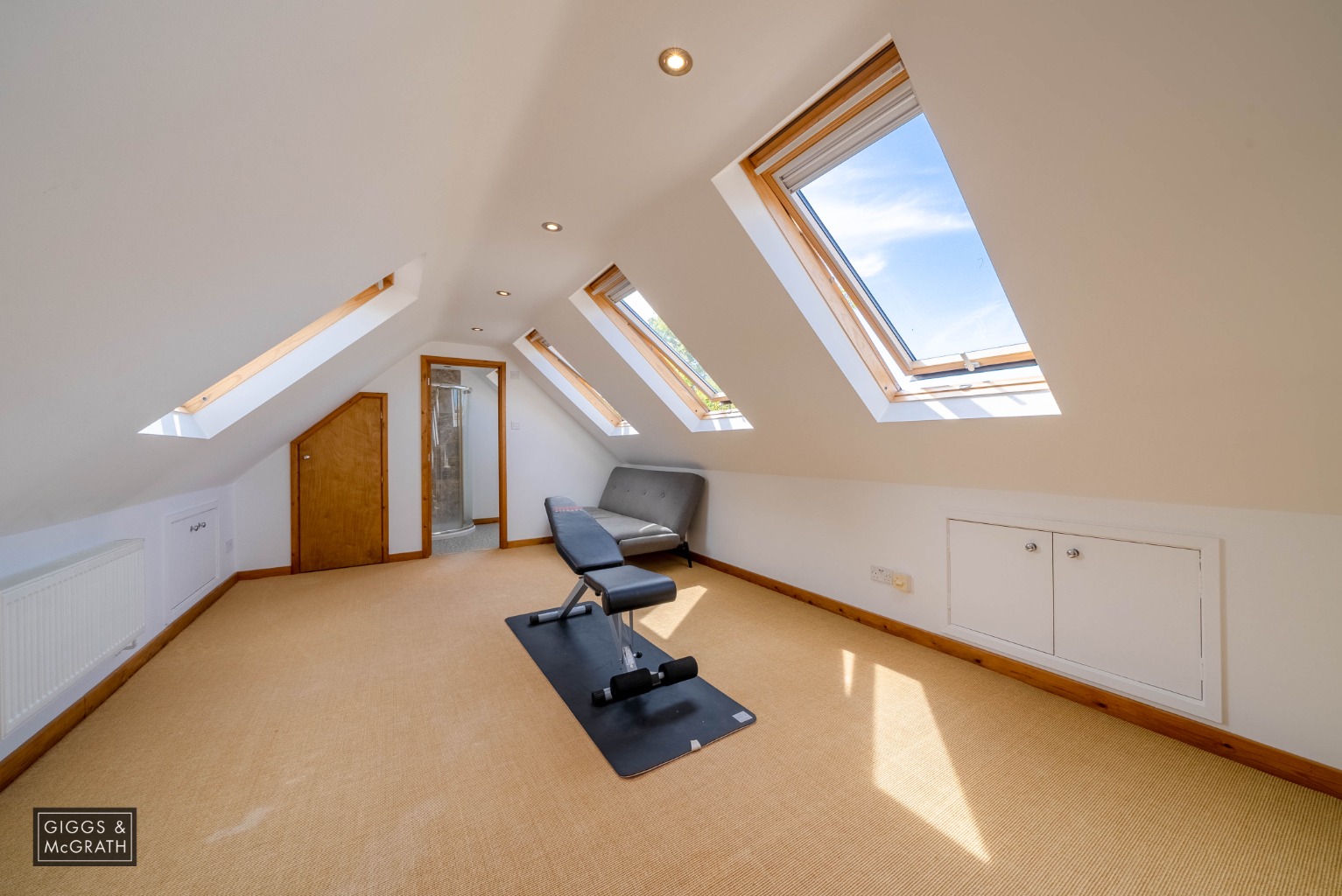 5 bed detached house for sale in Devoke Close, Huntingdon 14