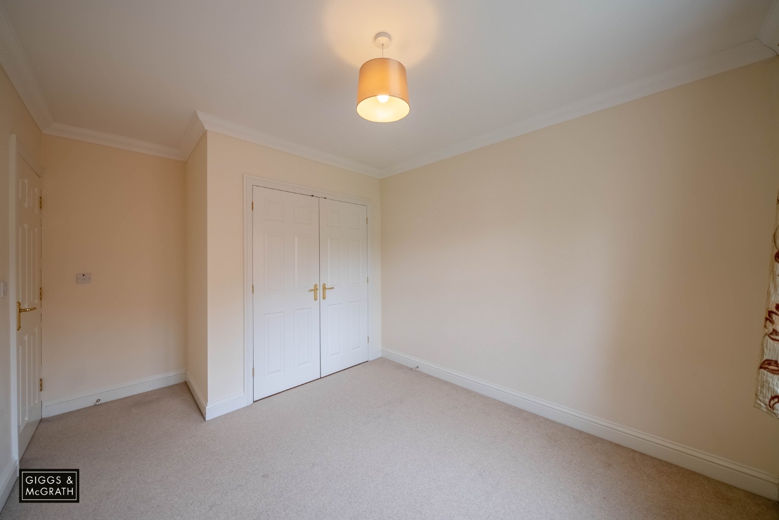 5 bed end of terrace house for sale in South Park Drive, Cambridge  - Property Image 16