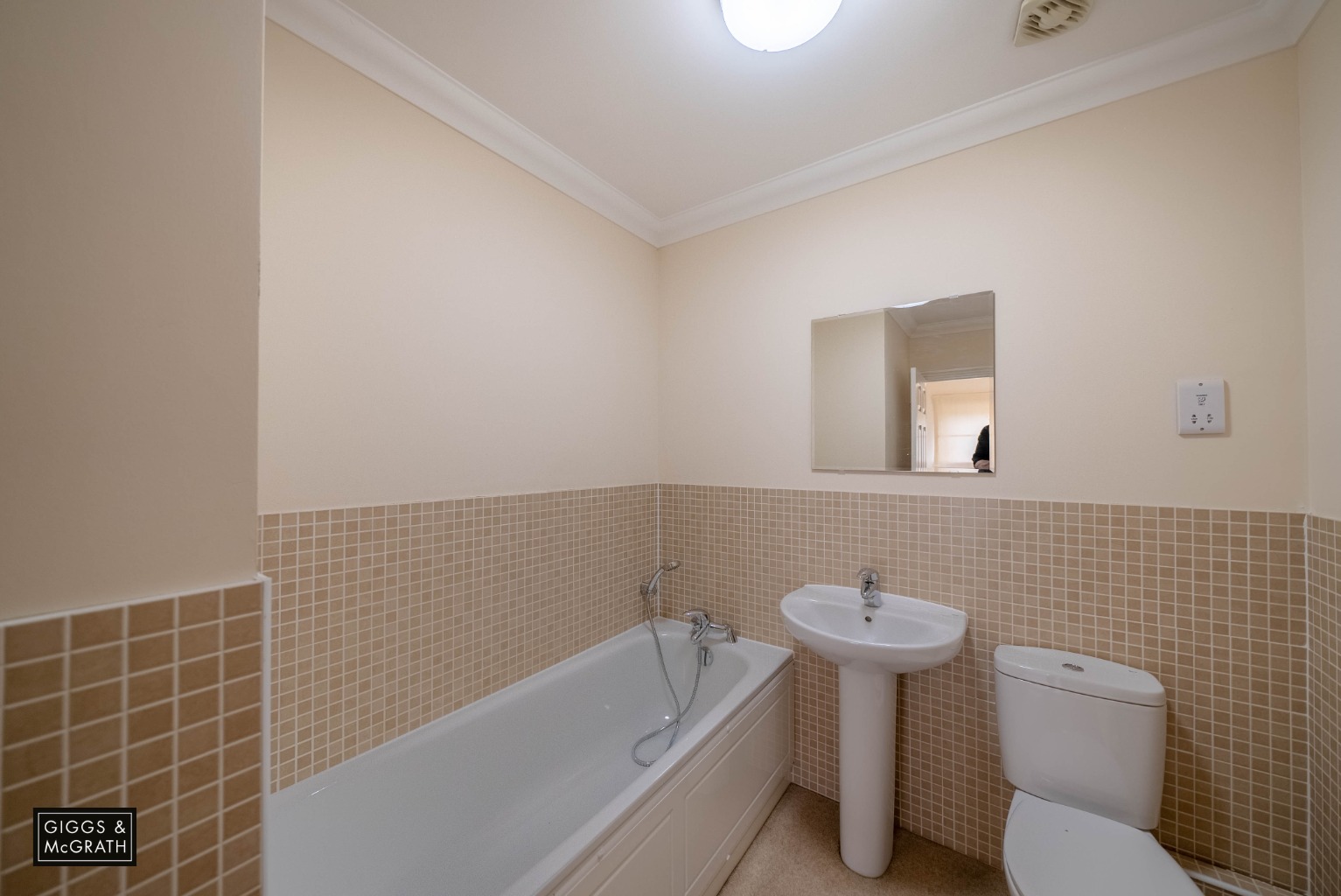 5 bed end of terrace house for sale in South Park Drive, Cambridge  - Property Image 18