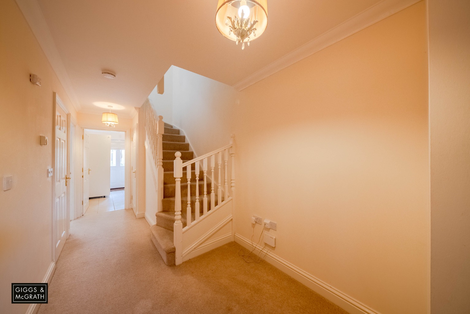 5 bed end of terrace house for sale in South Park Drive, Cambridge  - Property Image 9