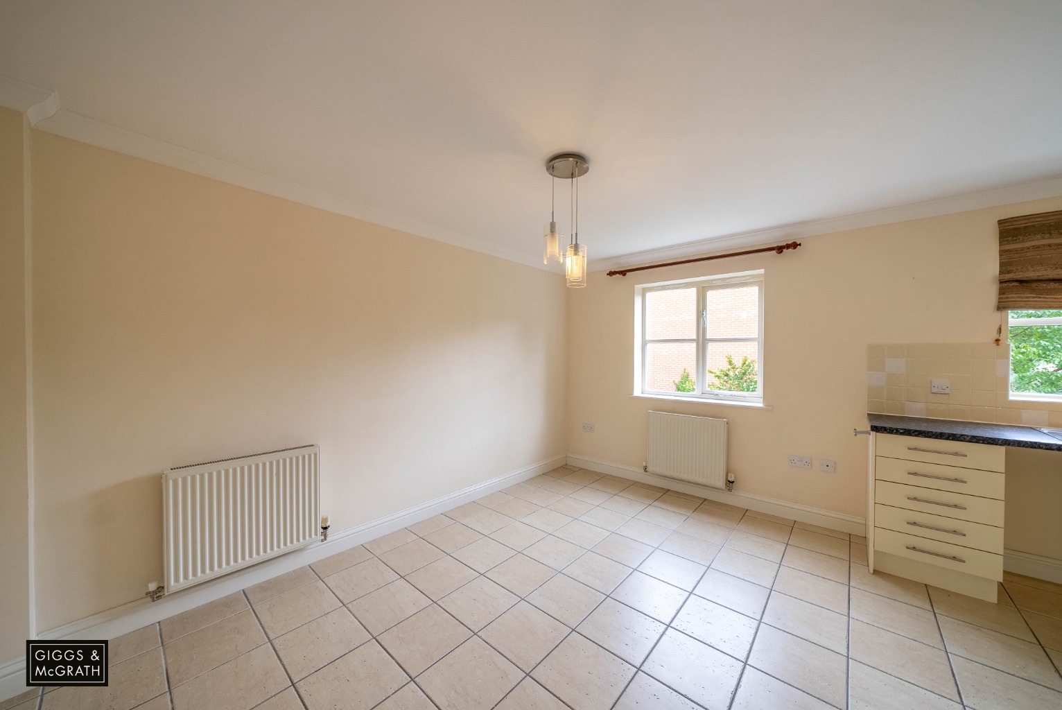 5 bed end of terrace house for sale in South Park Drive, Cambridge 5