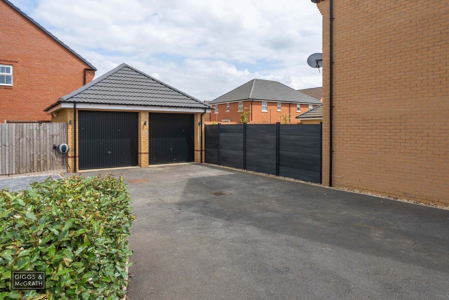 5 bed detached house for sale in Saxon Way, Cambridgeshire  - Property Image 23