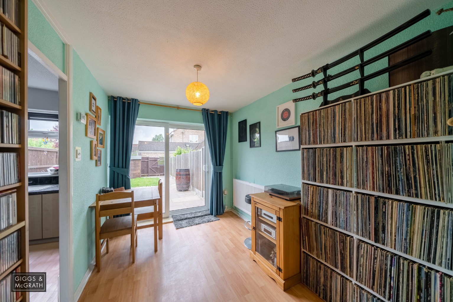 3 bed terraced house for sale in Cam Close  - Property Image 8