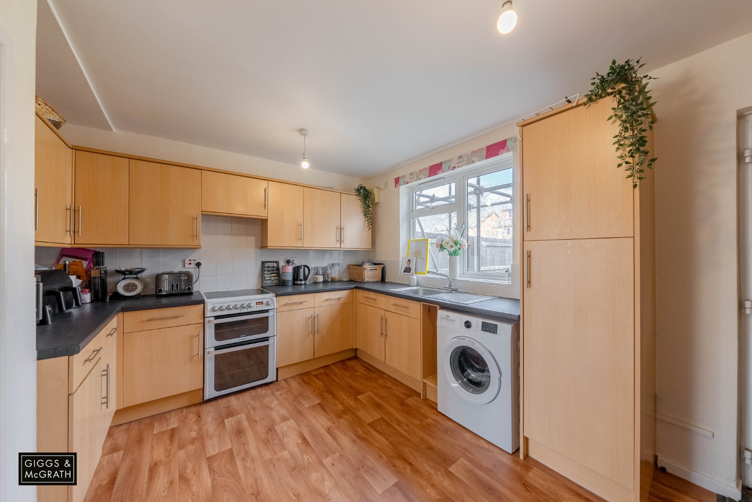 3 bed semi-detached house for sale in Belle Isle Crescent, Huntingdon 3