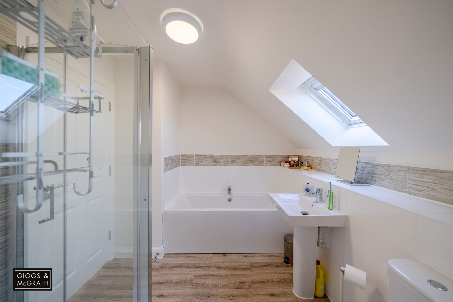 5 bed detached house for sale in Eldrida Drive, Huntingdon 17