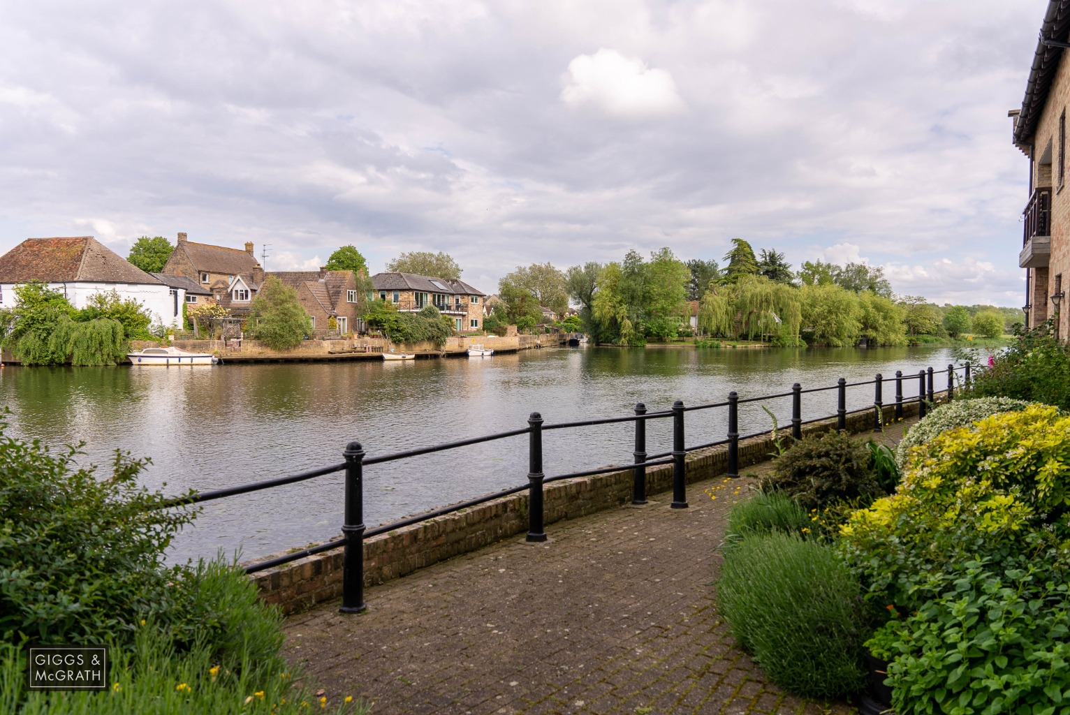 2 bed flat for sale in Bridgefoot, St. Ives  - Property Image 18