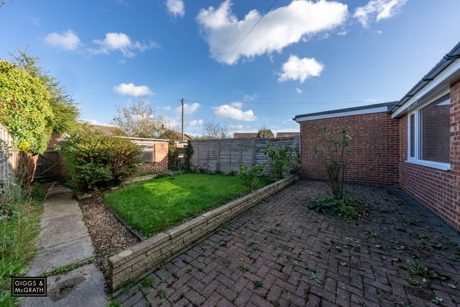 2 bed bungalow for sale in Myrtle Green, St. Ives  - Property Image 10