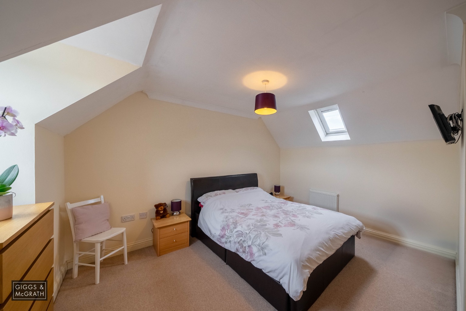 3 bed detached house for sale in The Vale, Huntingdon  - Property Image 7