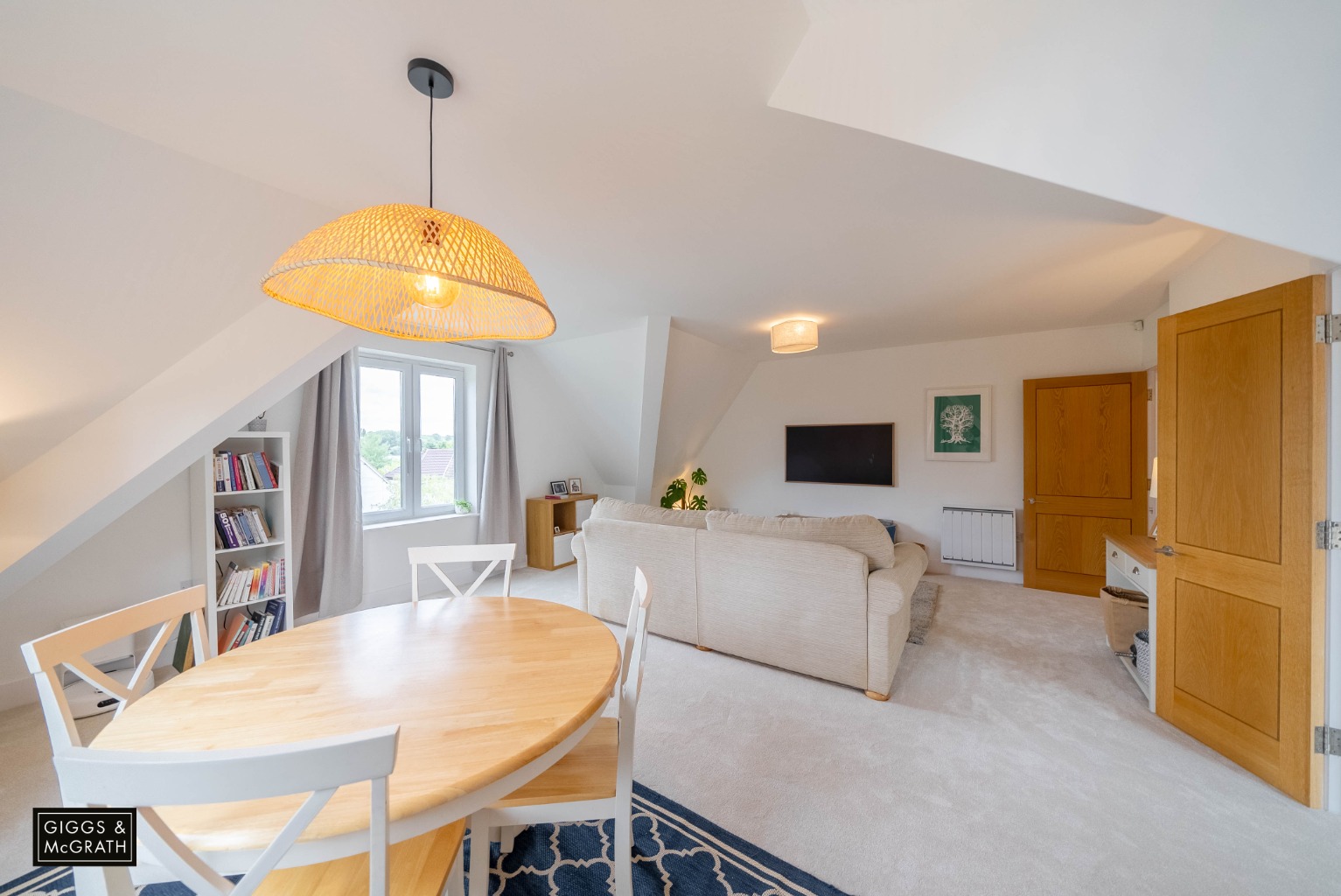 3 bed penthouse for sale in The Hurdles, Huntingdon 6