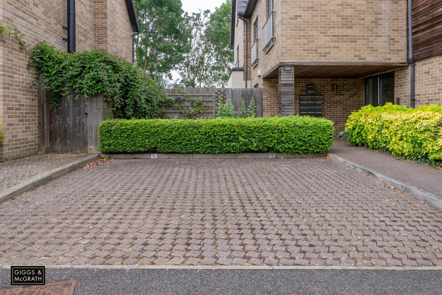 3 bed penthouse for sale in The Hurdles, Huntingdon 15