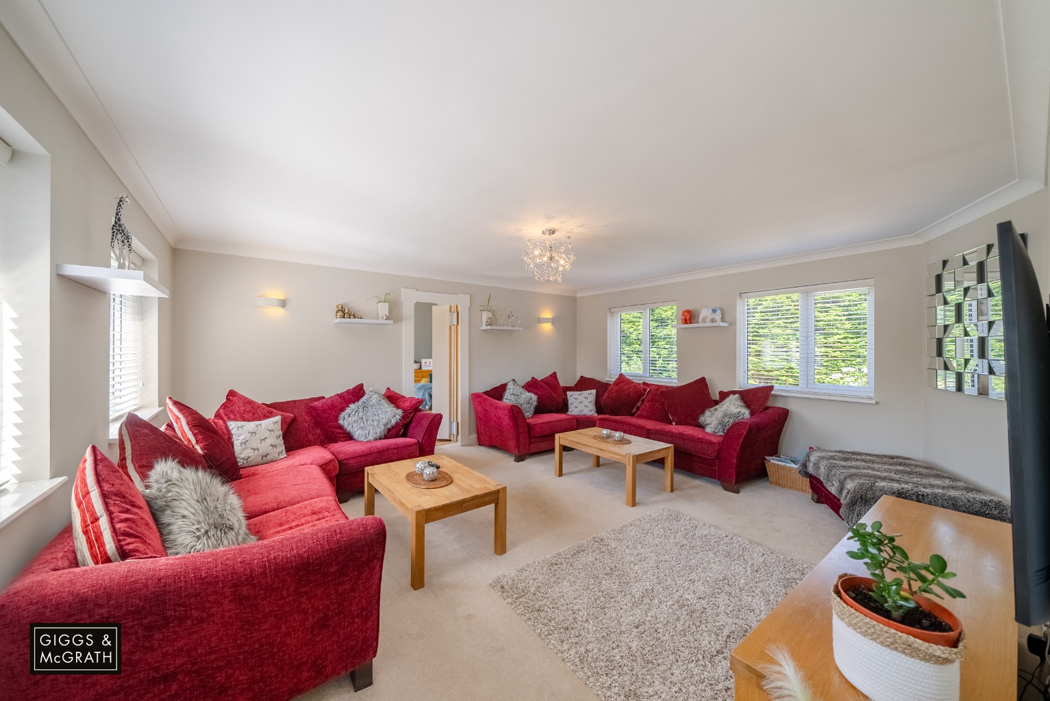 4 bed detached house for sale in Church Street, Huntingdon 3