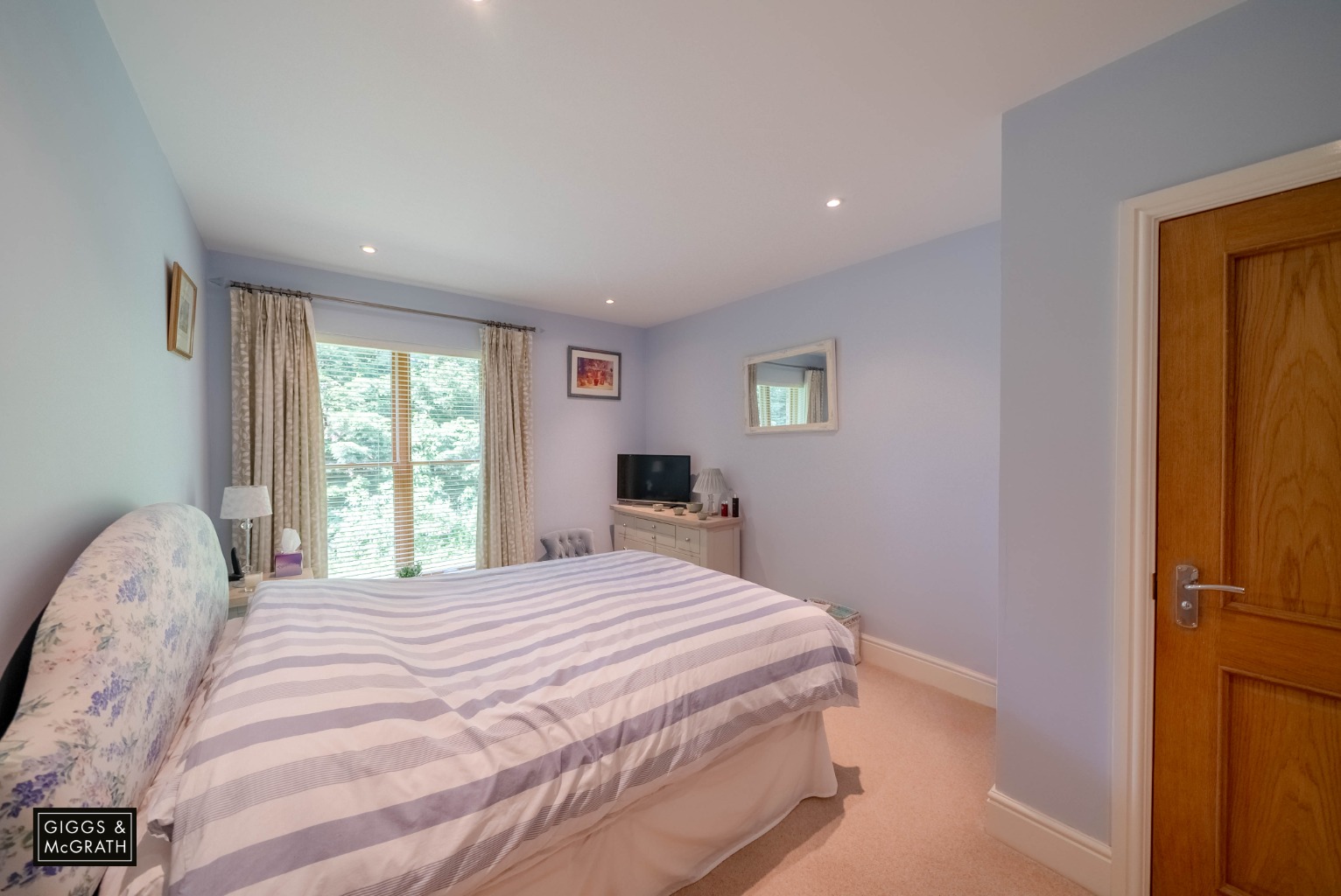 2 bed ground floor flat for sale in Thicket Road, Huntingdon  - Property Image 10