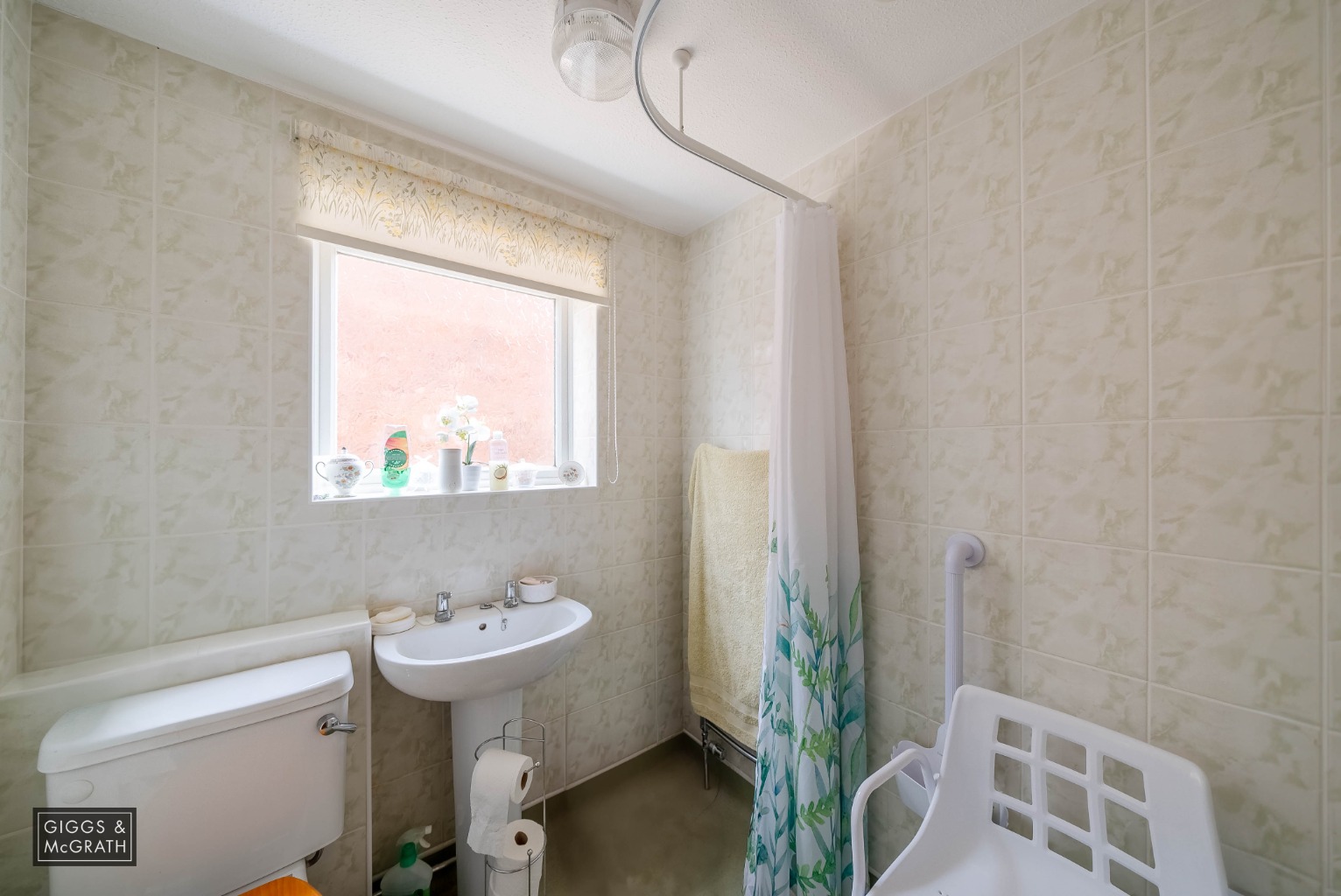 3 bed detached bungalow for sale in Lincoln Avenue, St. Ives  - Property Image 9