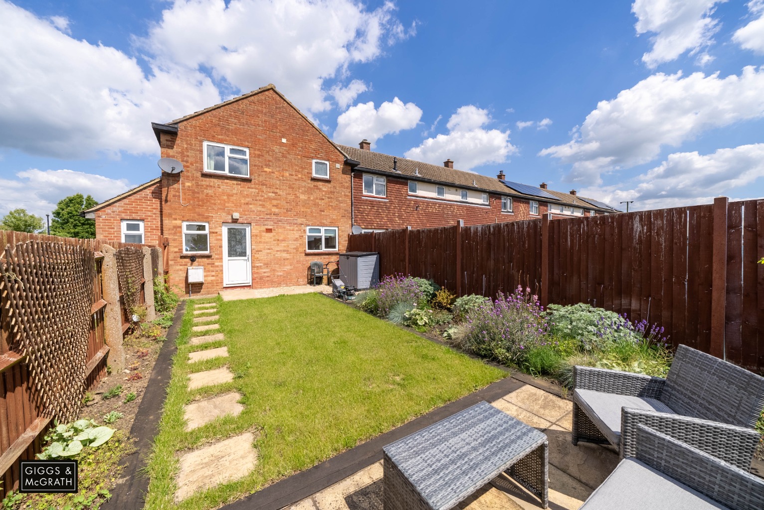 2 bed end of terrace house for sale in Bath Crescent, Huntingdon 13