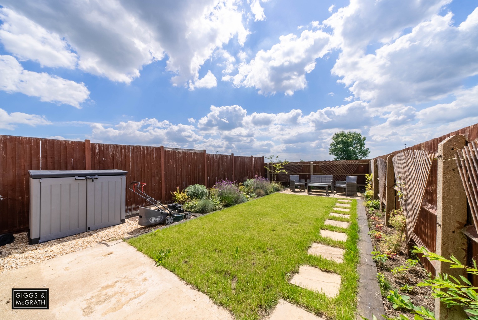 2 bed end of terrace house for sale in Bath Crescent, Huntingdon 11