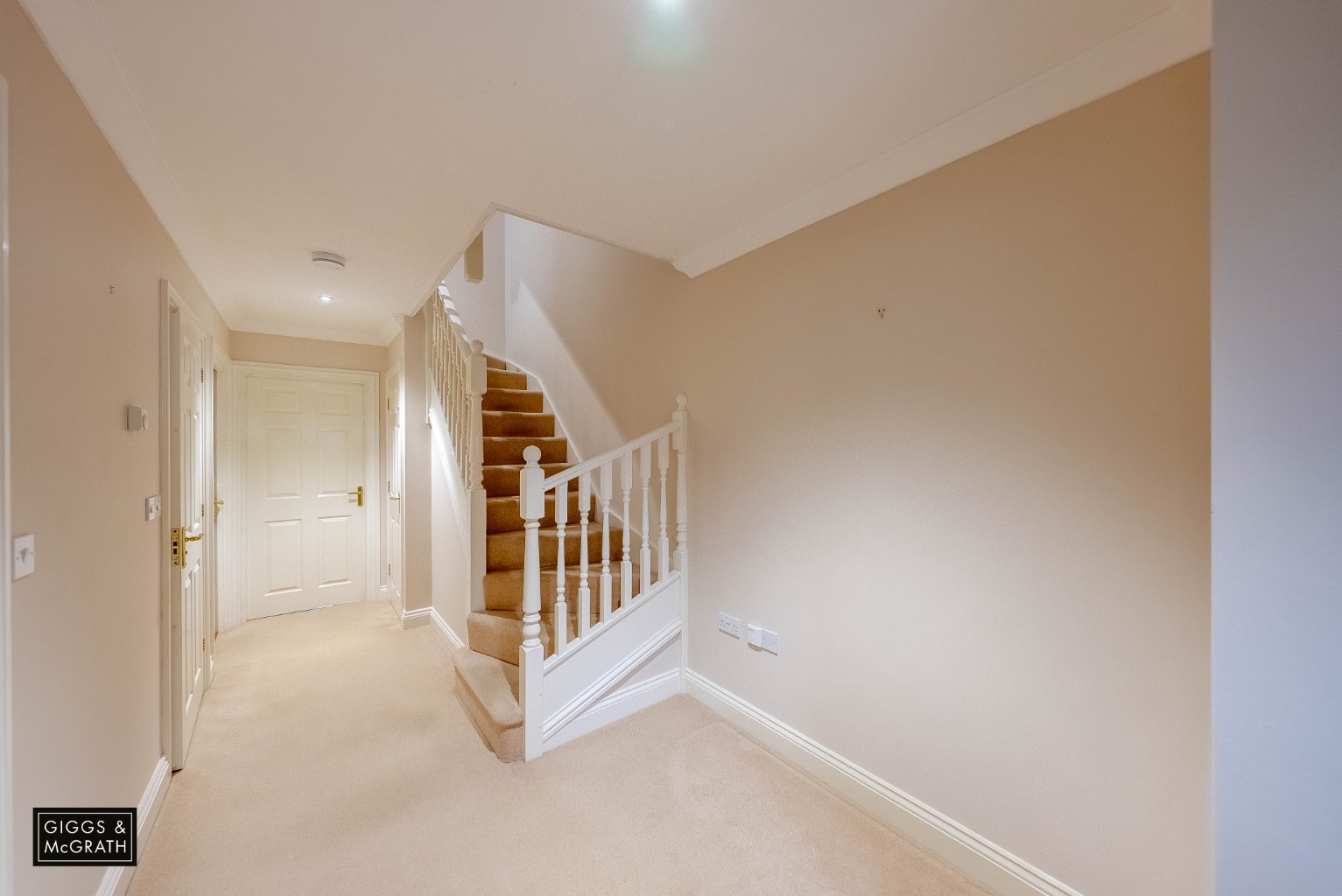 4 bed town house for sale in South Park Drive, Cambridge  - Property Image 5