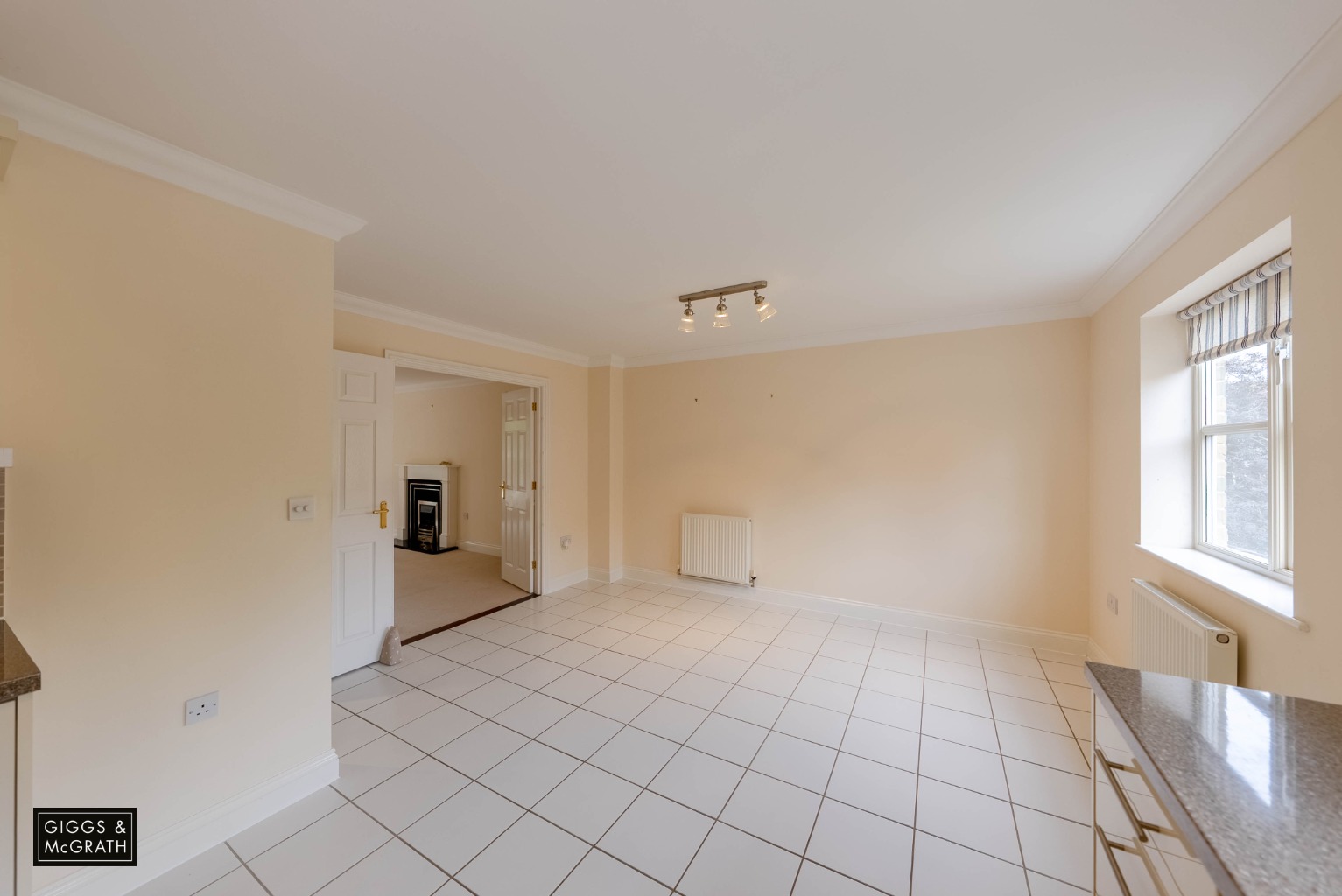 4 bed town house for sale in South Park Drive, Cambridge  - Property Image 11