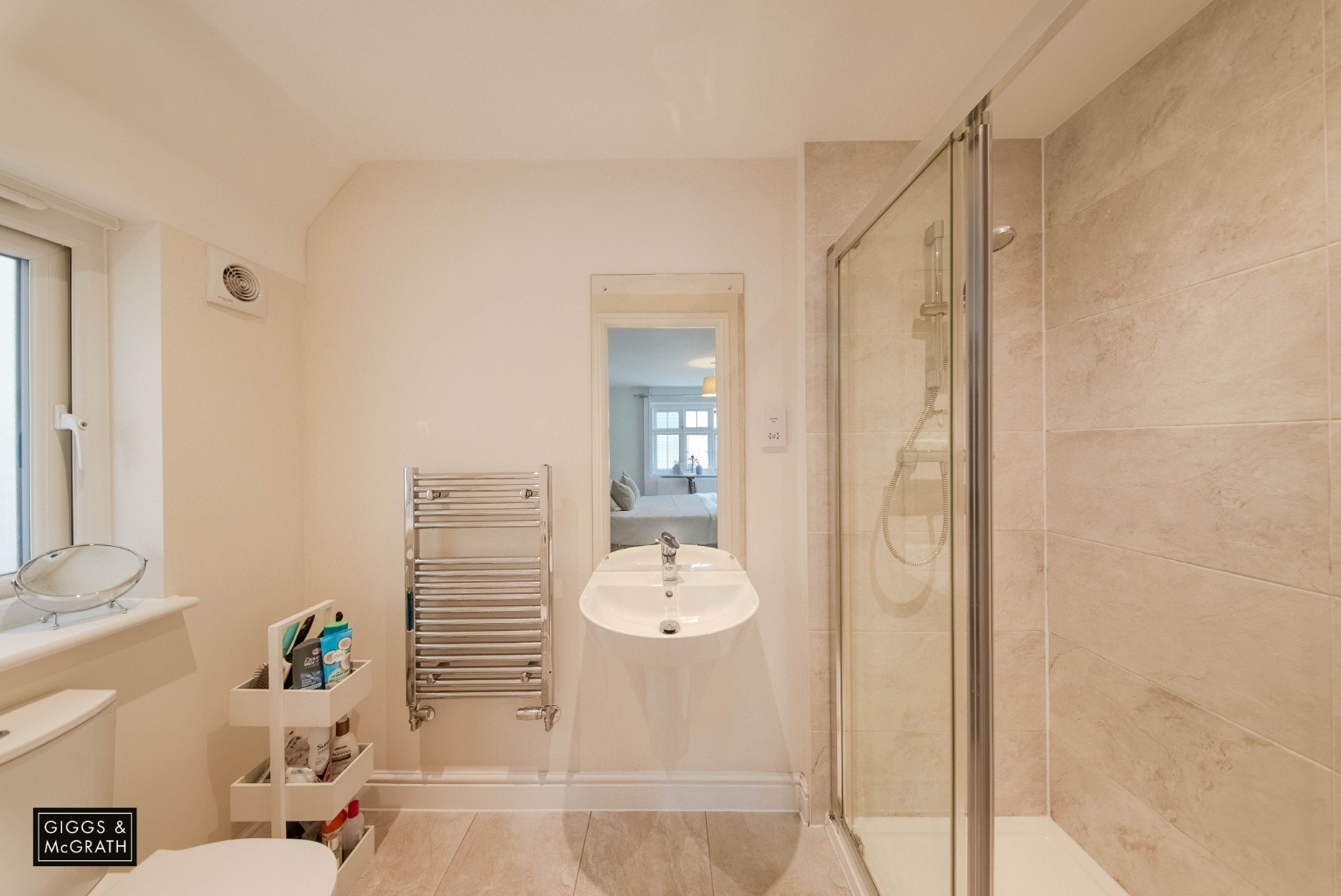 4 bed detached house for sale in Tiptoff Close, Huntingdon 10