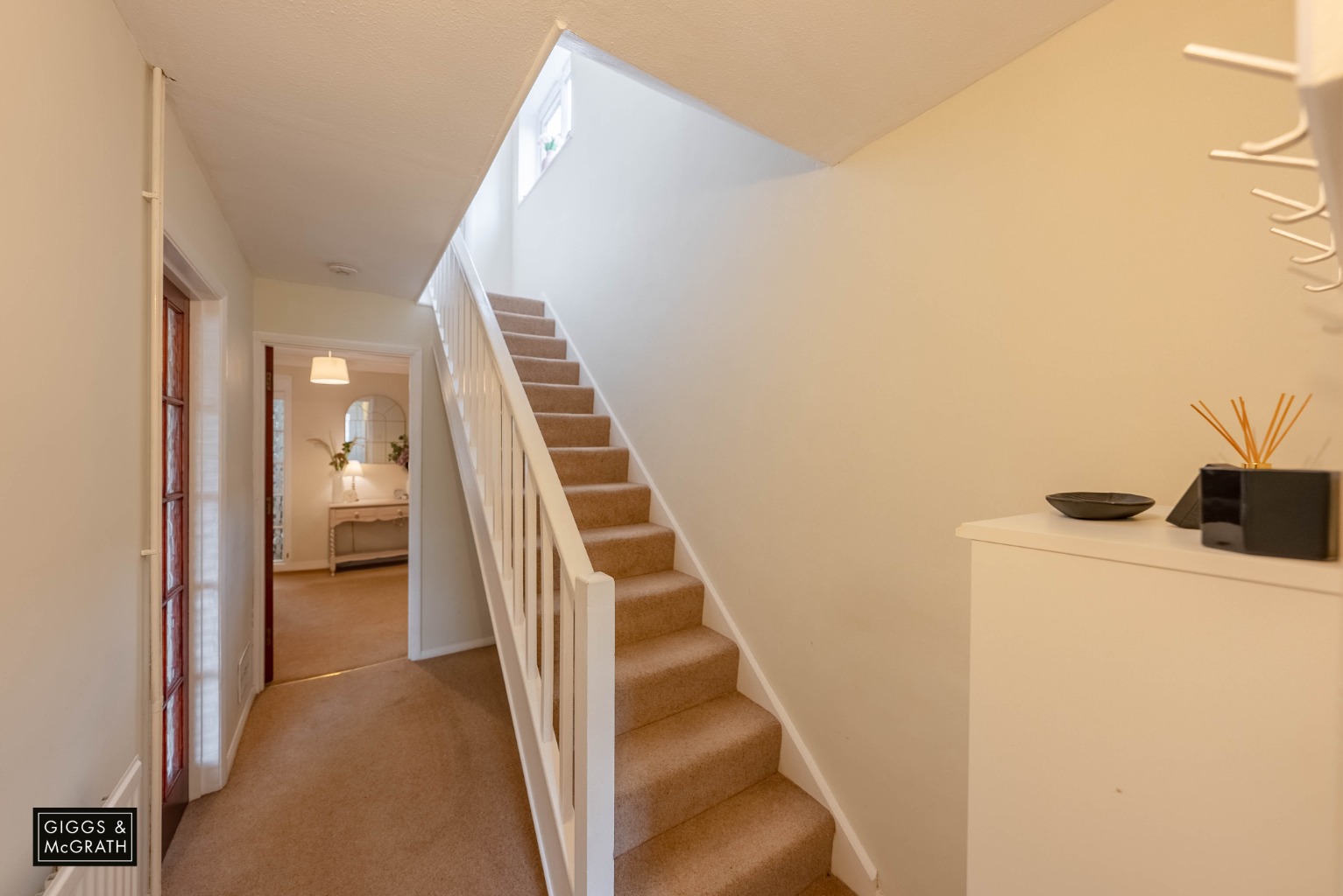 3 bed semi-detached house for sale in Thorndown Close, St. Ives  - Property Image 10