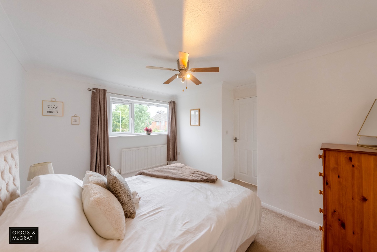 3 bed semi-detached house for sale in Thorndown Close, St. Ives 11