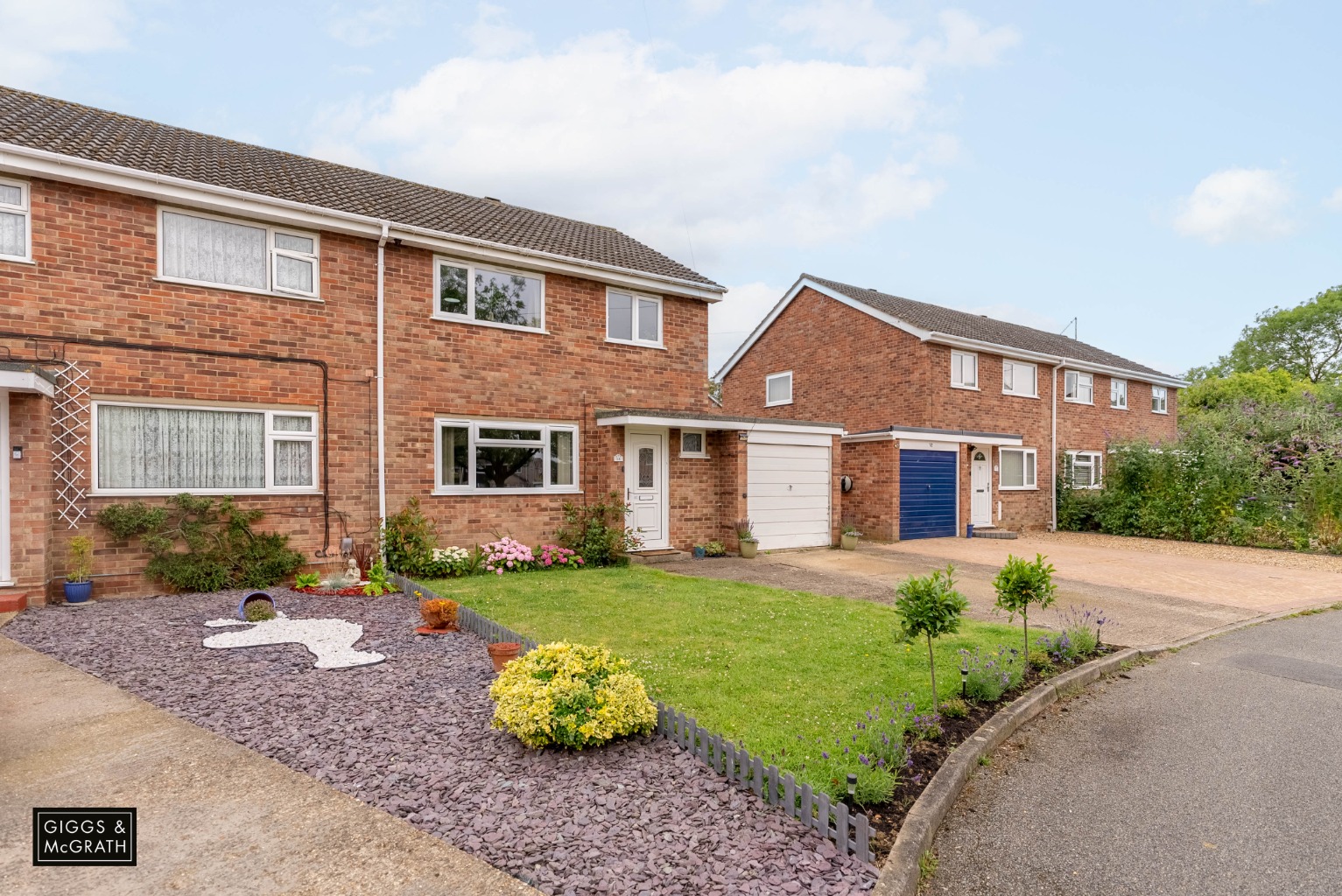 3 bed semi-detached house for sale in Thorndown Close, St. Ives  - Property Image 23