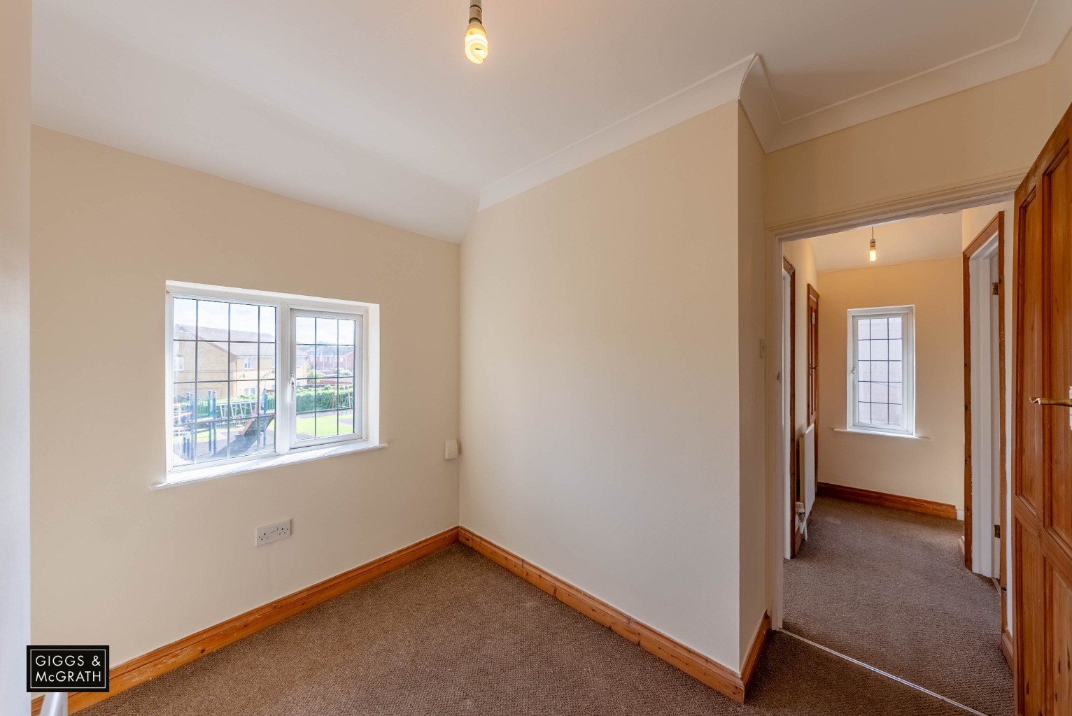 2 bed semi-detached house for sale in Ermine Street, Huntingdon  - Property Image 11