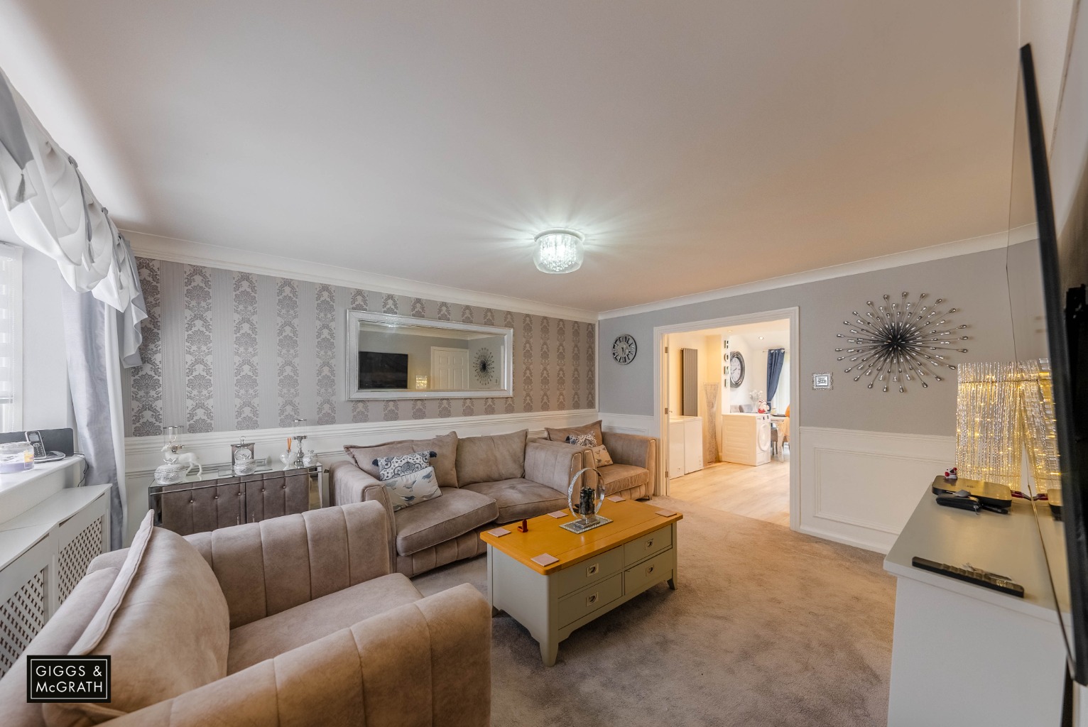 4 bed detached house for sale in Dengaine Close, Cambridge 2