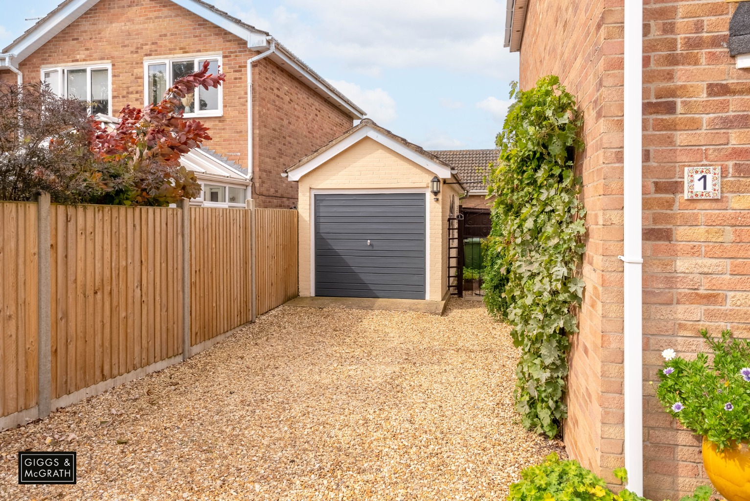 4 bed detached house for sale in Croot Close, Huntingdon  - Property Image 18