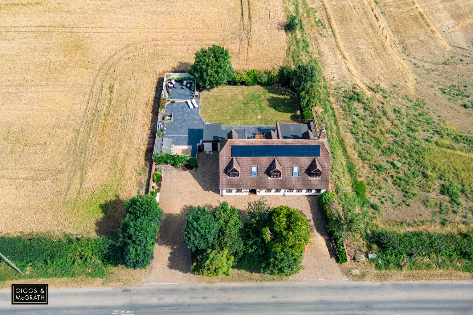 4 bed detached house for sale in The Heath, Cambridgeshire  - Property Image 4