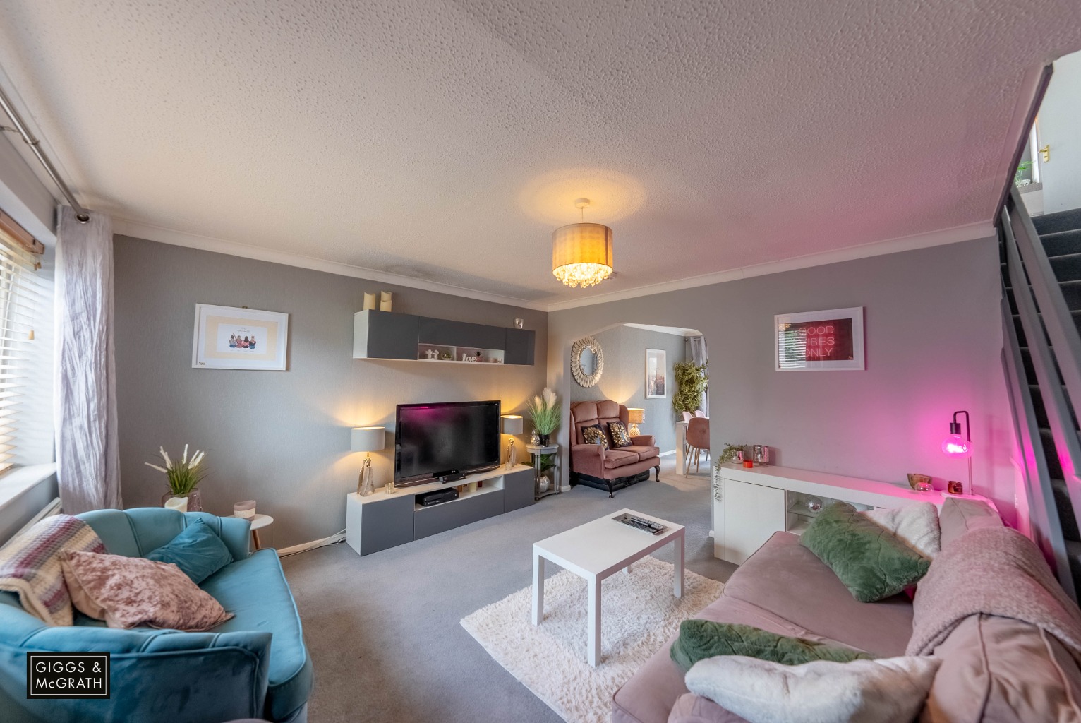 3 bed semi-detached house for sale in Ditchfields, Huntingdon 1