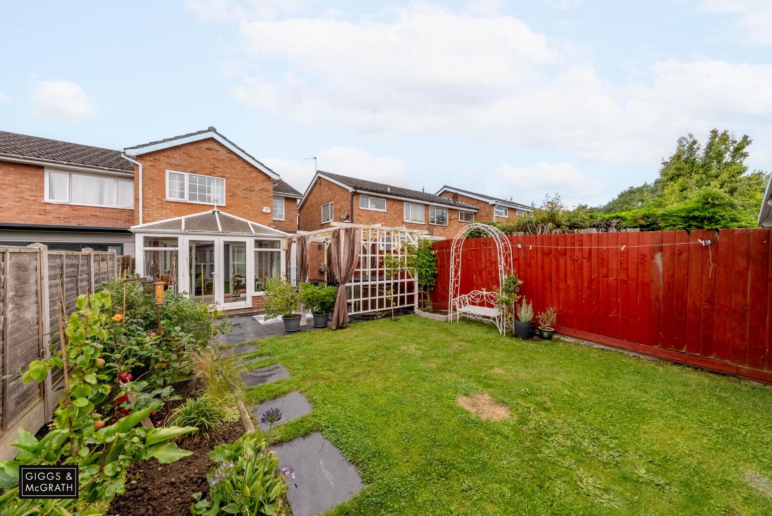 4 bed semi-detached house for sale in Rodney Road, Huntingdon  - Property Image 18