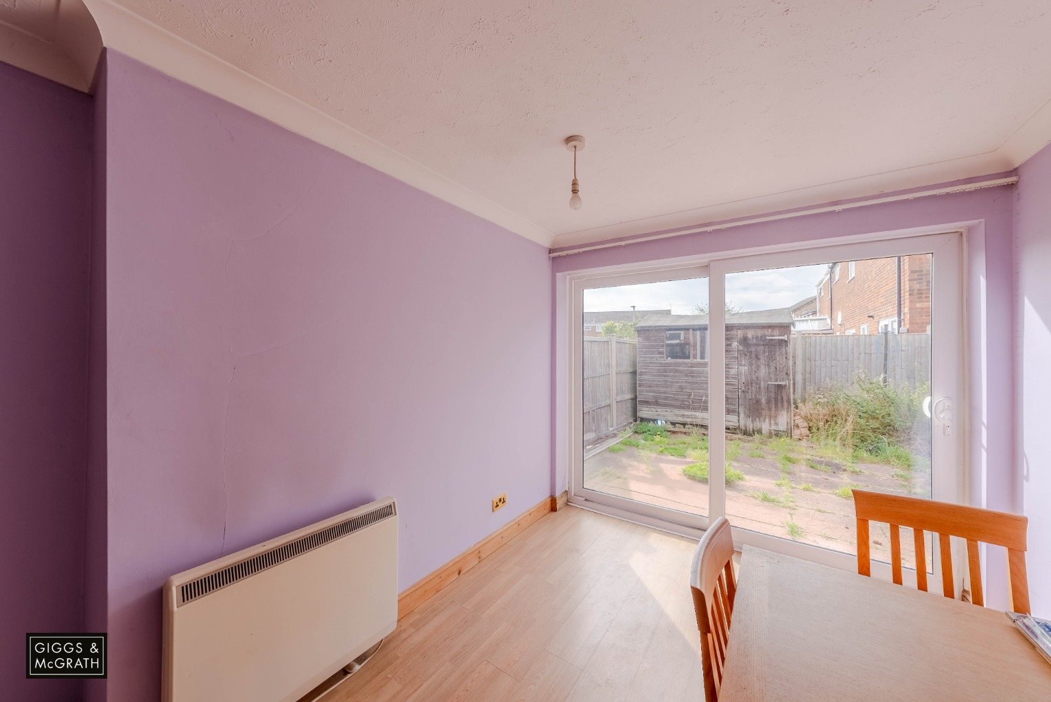 3 bed semi-detached house for sale in Hillgrounds Road, Bedford  - Property Image 5