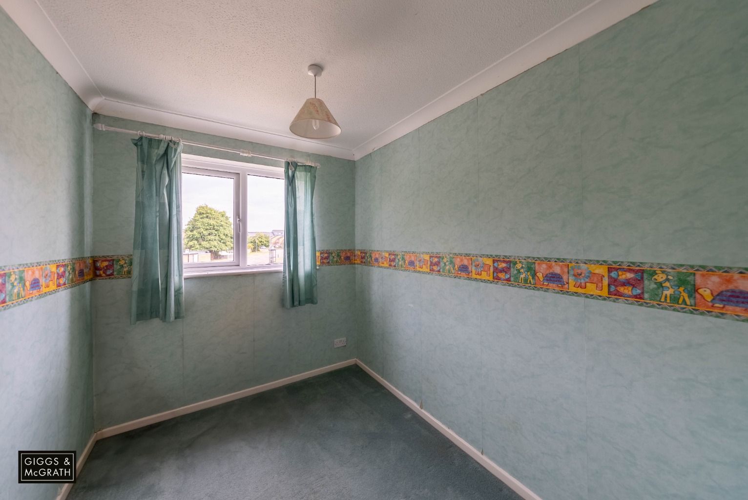 3 bed semi-detached house for sale in Hillgrounds Road, Bedford  - Property Image 9