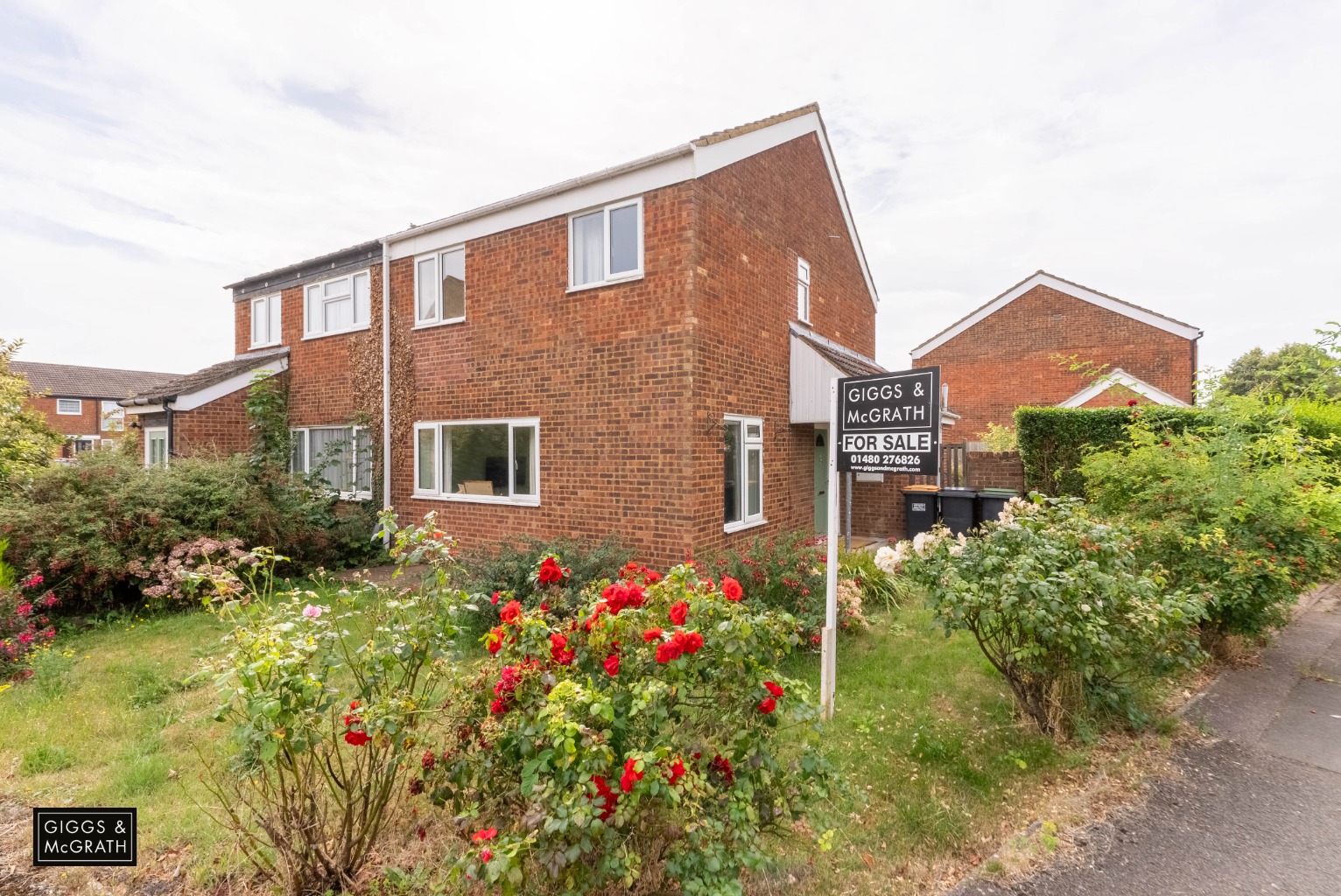 3 bed semi-detached house for sale in Hillgrounds Road, Bedford  - Property Image 1