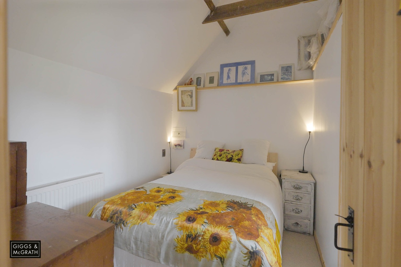 4 bed end of terrace house for sale in High Street, Huntingdon 21