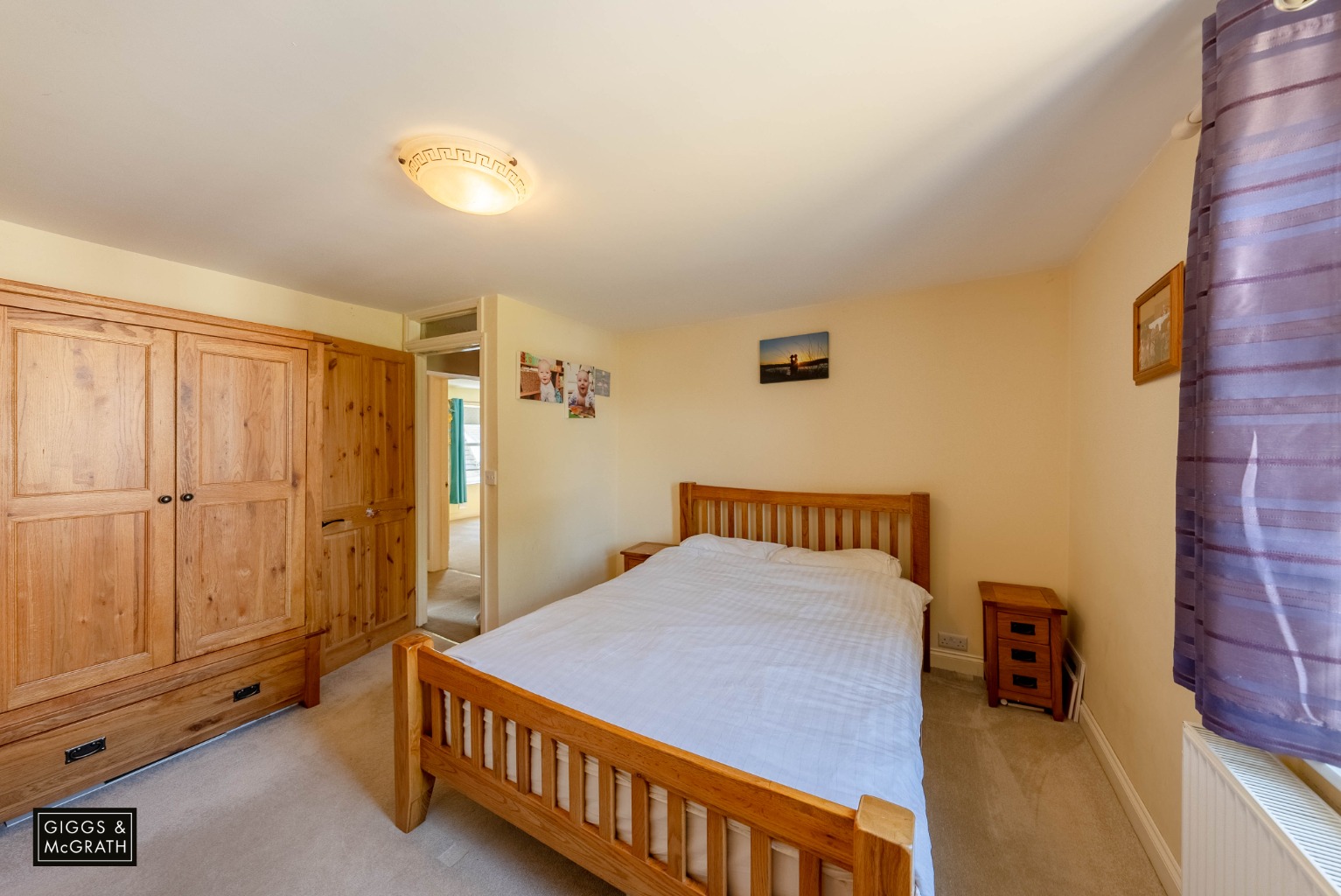 4 bed end of terrace house for sale in High Street, Huntingdon 10