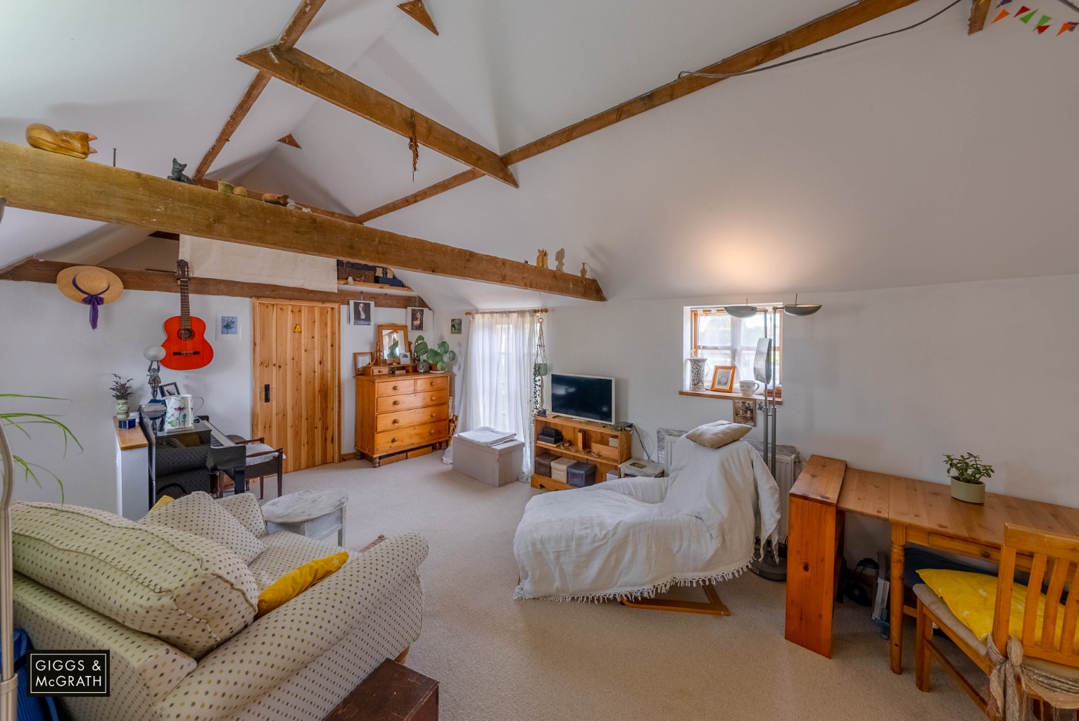 4 bed end of terrace house for sale in High Street, Huntingdon 19