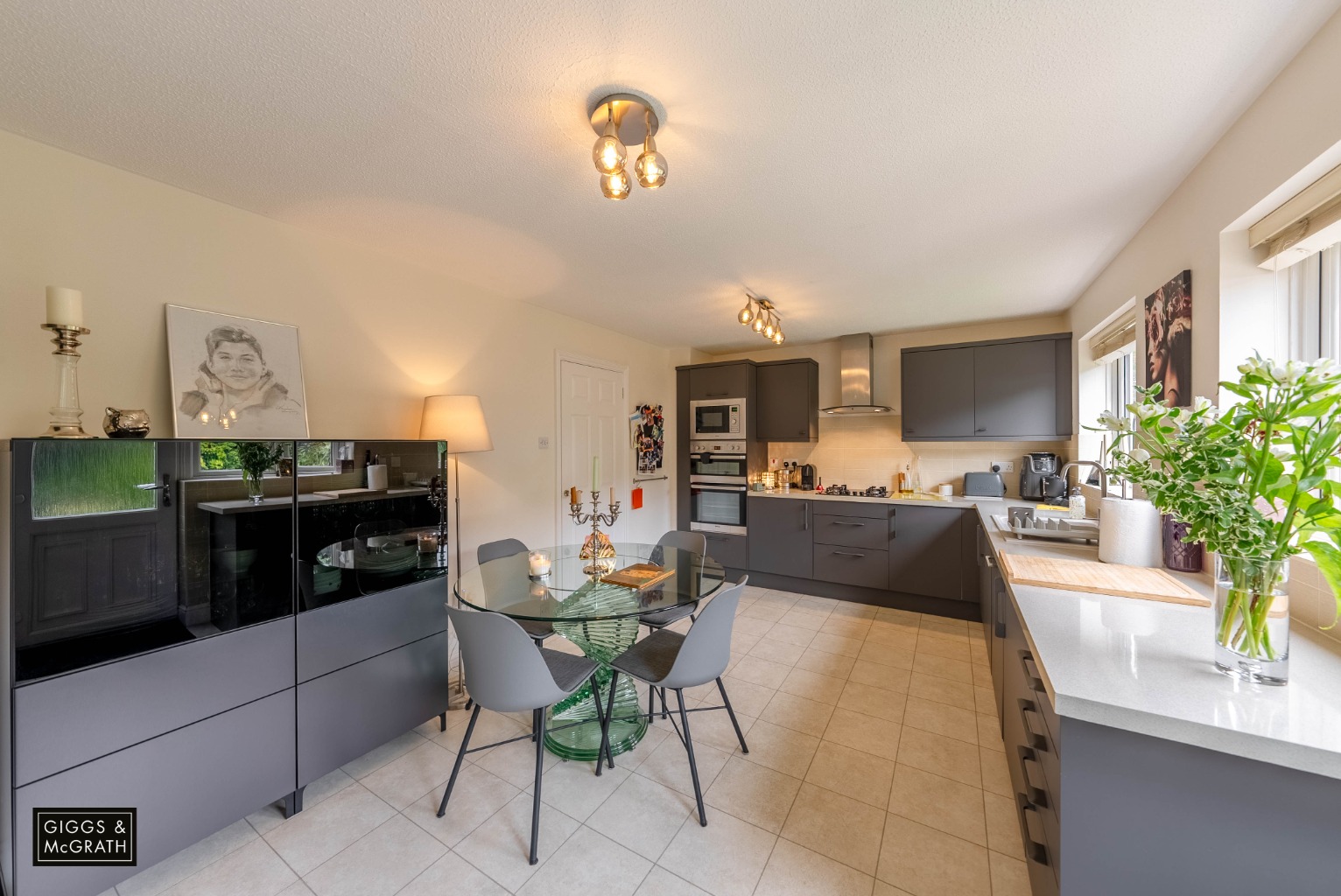 3 bed detached house for sale in Riddiford Crescent, Huntingdon  - Property Image 7