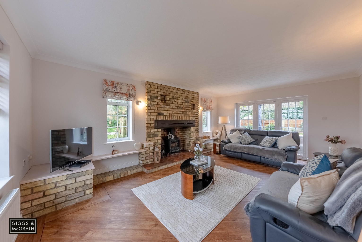 4 bed detached house for sale in South Street, Huntingdon 7
