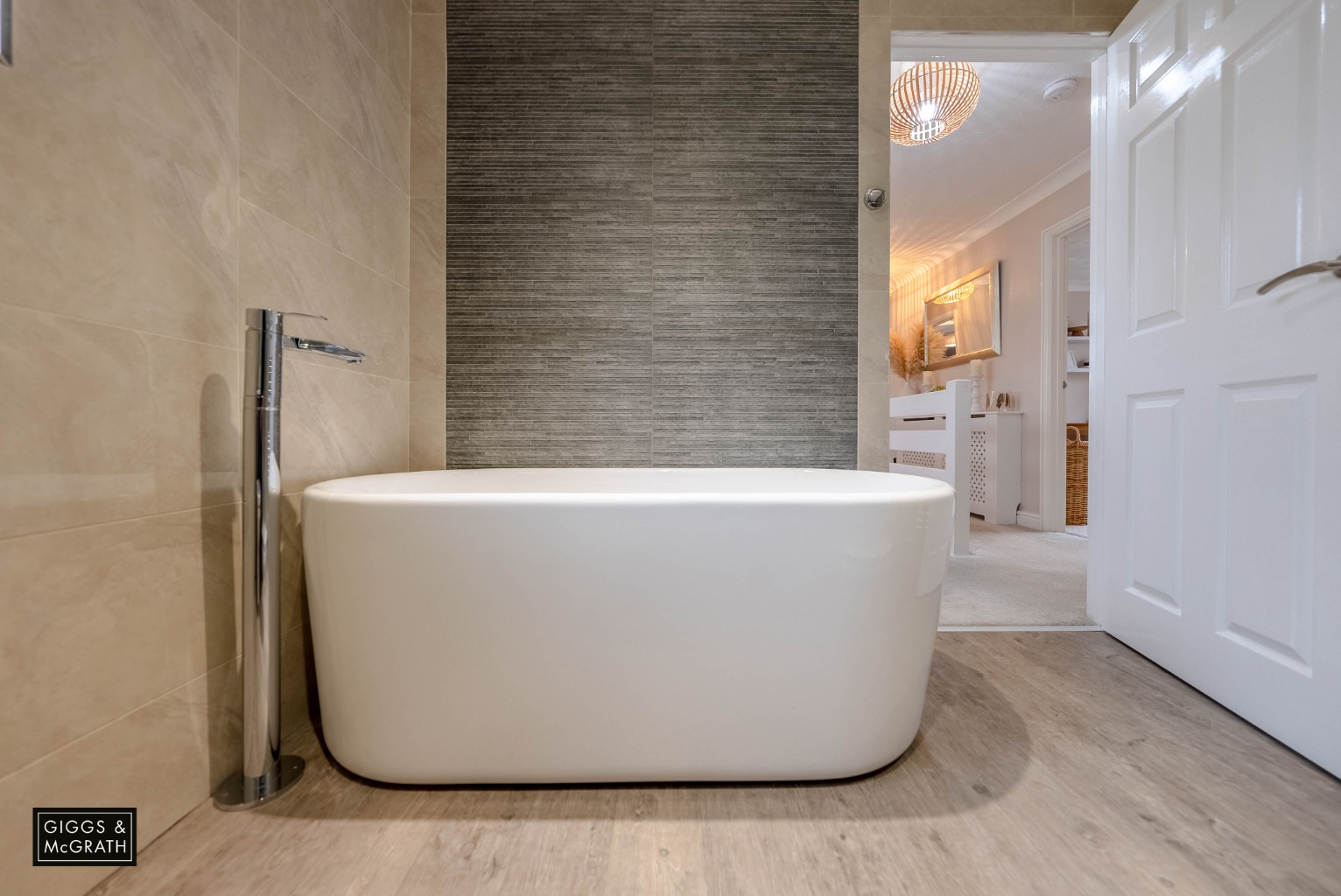 4 bed detached house for sale in South Street, Huntingdon 15