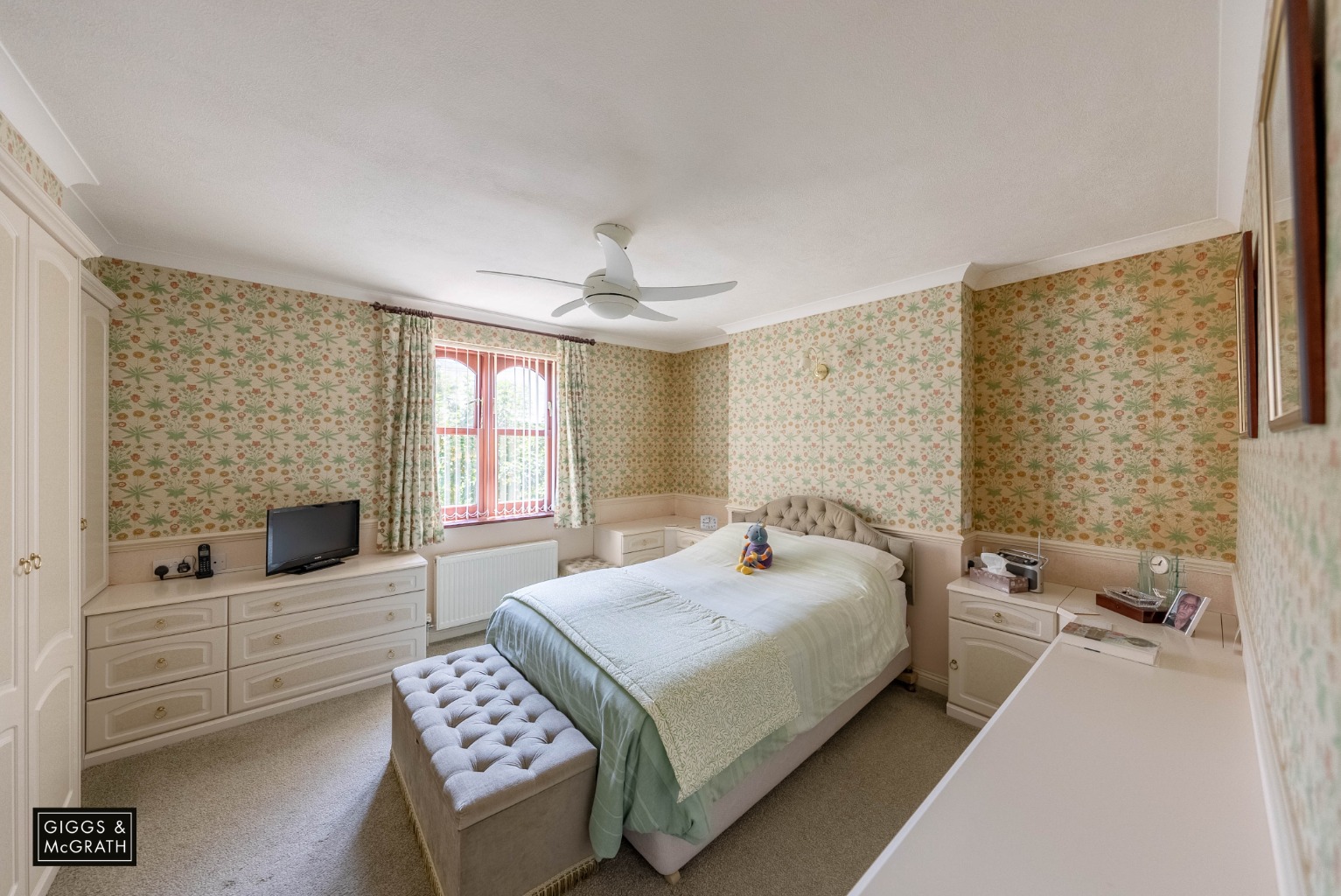 3 bed end of terrace house for sale in St John's Road, St. Ives 10