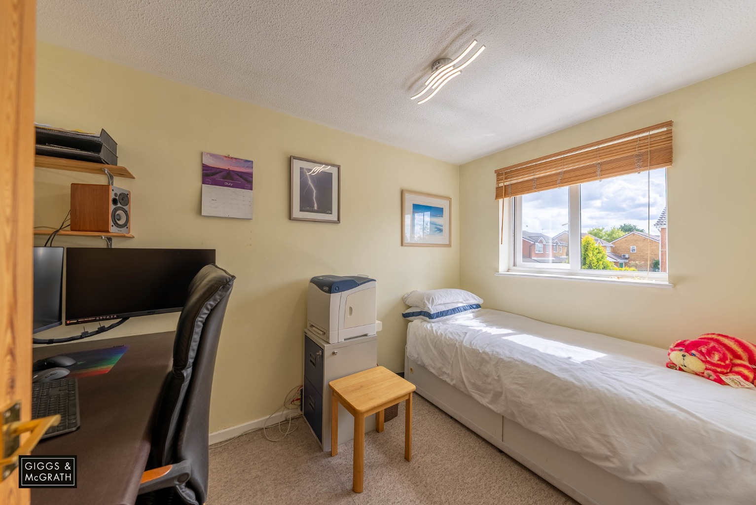 2 bed semi-detached house for sale in Thirlmere, Huntingdon 11