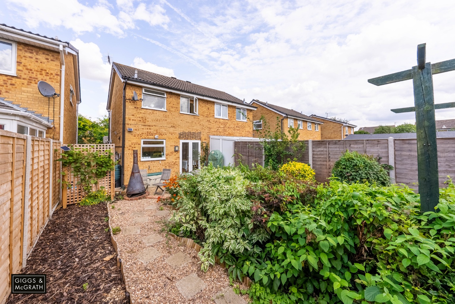 2 bed semi-detached house for sale in Thirlmere, Huntingdon 3