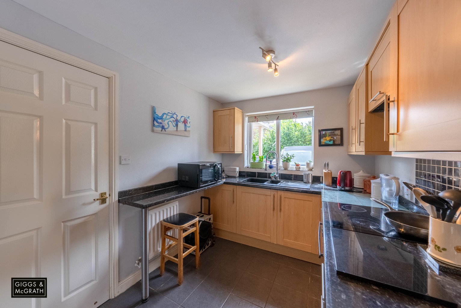 3 bed detached house for sale in Coulson Way, Huntingdon 4