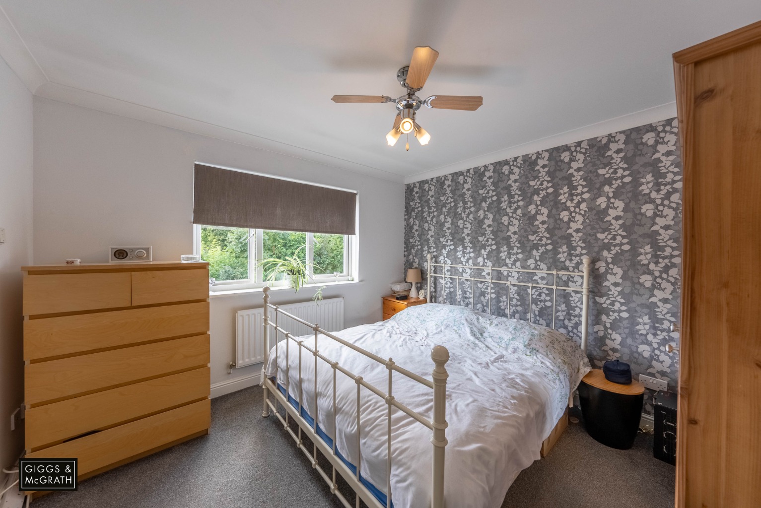 3 bed detached house for sale in Coulson Way, Huntingdon 10