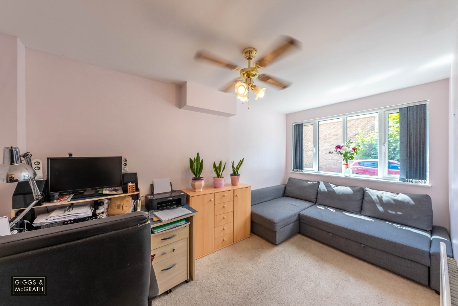 3 bed detached house for sale in Coulson Way, Huntingdon 3