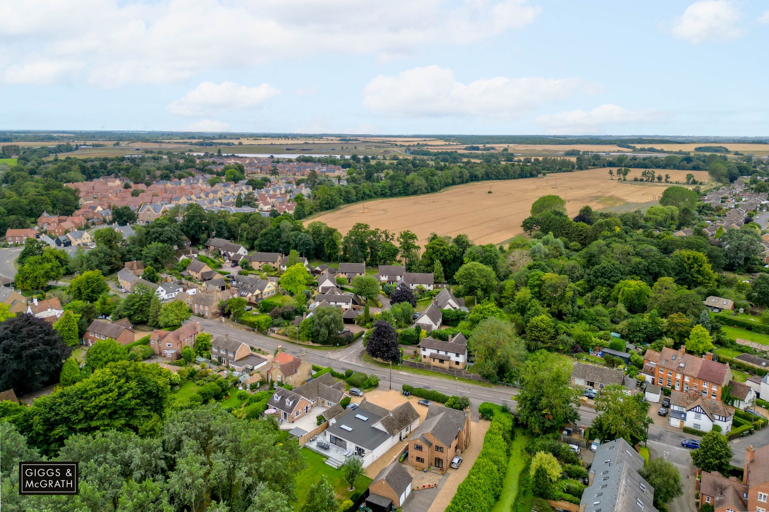 4 bed detached house for sale in Allens Orchard, Huntingdon  - Property Image 15