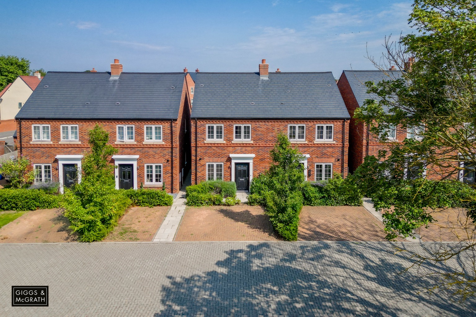 3 bed semi-detached house for sale in Hetley Close, Cambridgeshire  - Property Image 1