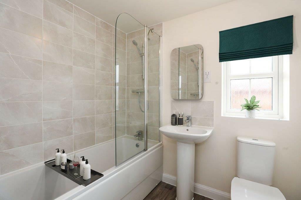 2 bed semi-detached house for sale, Cambridgeshire  - Property Image 6