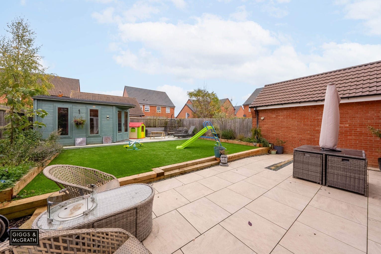 3 bed detached house for sale in Lawrence Drive, Huntingdon 16